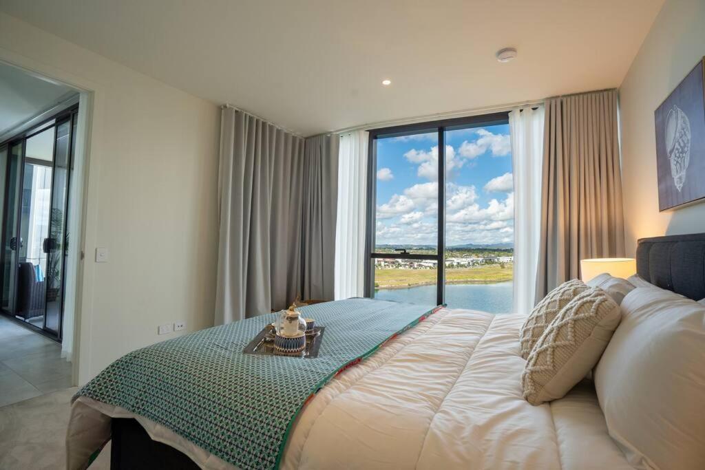 Serene Paradise Palms Luxury 3 Bed @mermaid Water Gold Coast